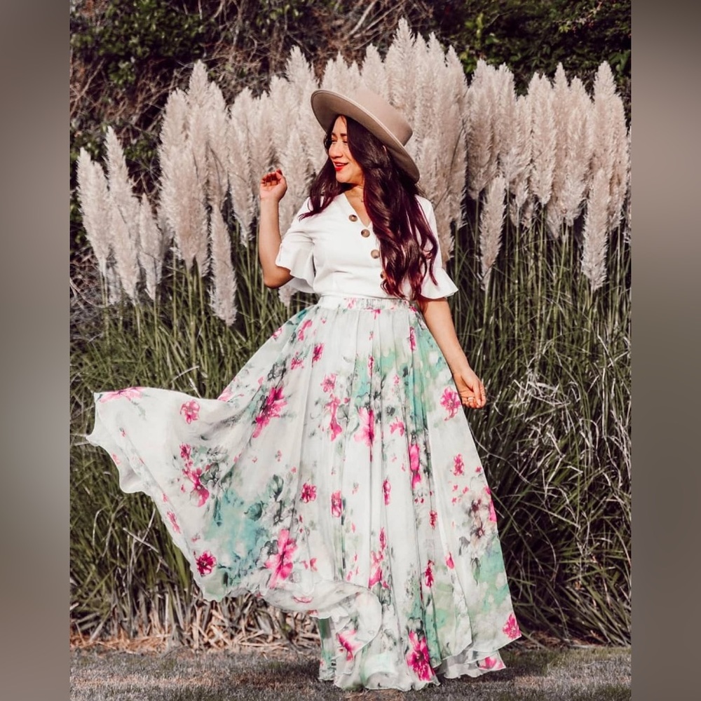 New FLORAL AND FRILL MAXI SKIRT - Picture 8 of 16